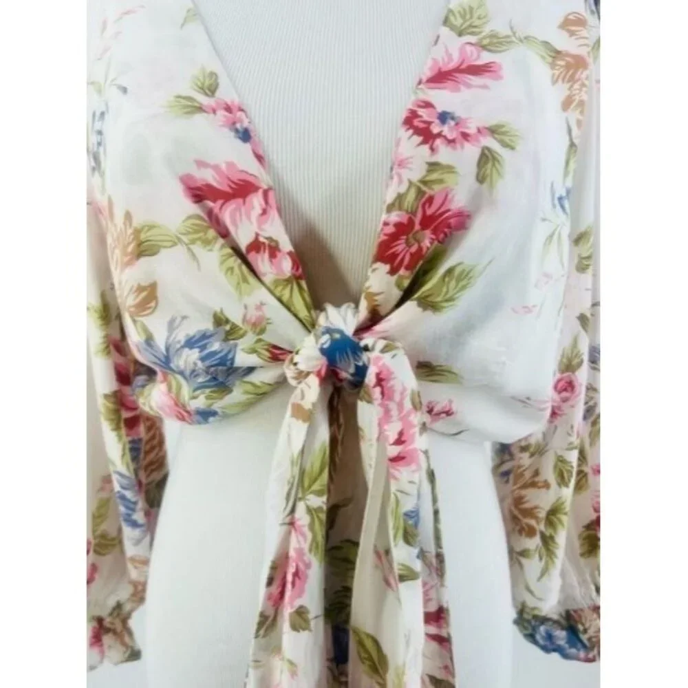 Auguste Vintage Inspired Floral Boho Tie Front Wrap Top Blouse - Picture 4 of 16